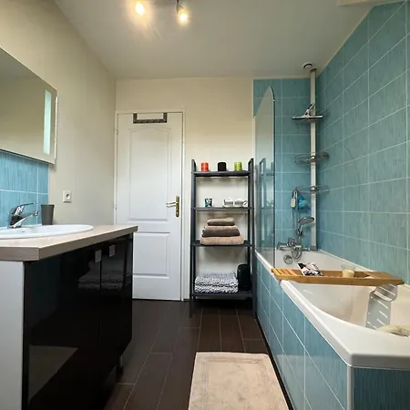 منزل للإقامة Le Nid Des Pilotes - Circuit Bugatti - Piscine - 4pers *